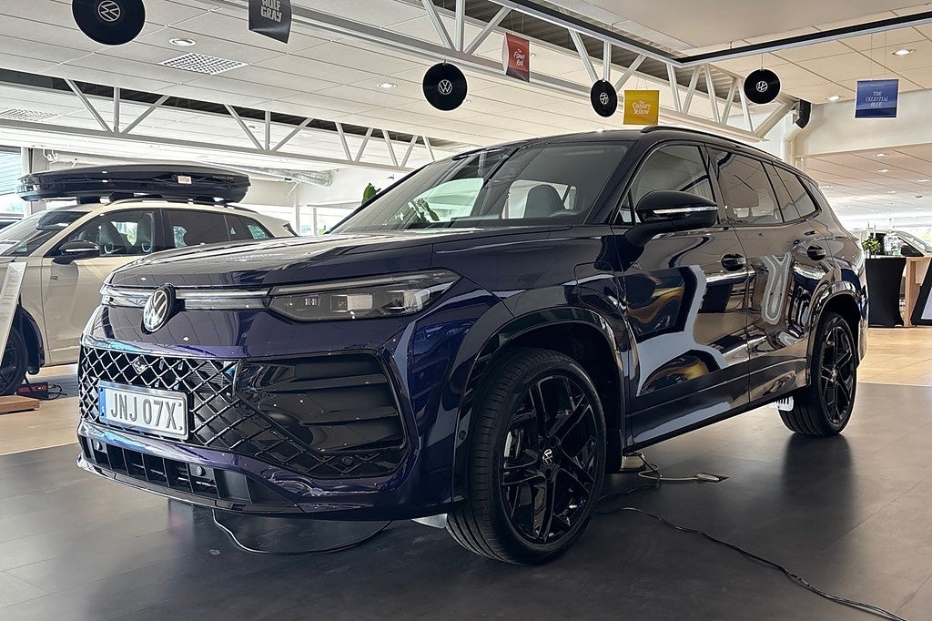 Volkswagen Tayron R-LINE EHYBRID 272 HK DSG6