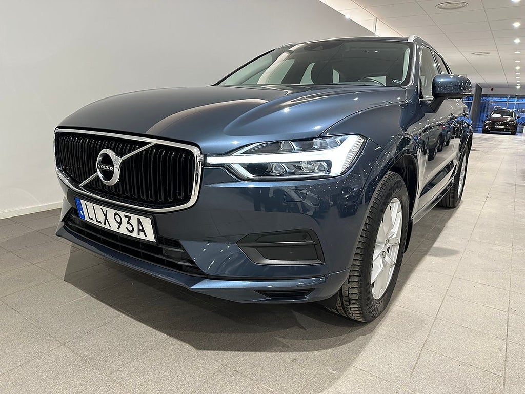 Volvo XC60 T4 Momentum Edition