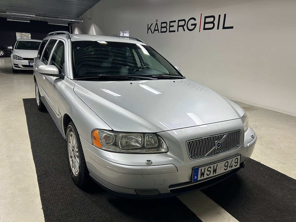 Volvo V70 2.4 / Drag / Nyligen Besiktigad / Bra skick