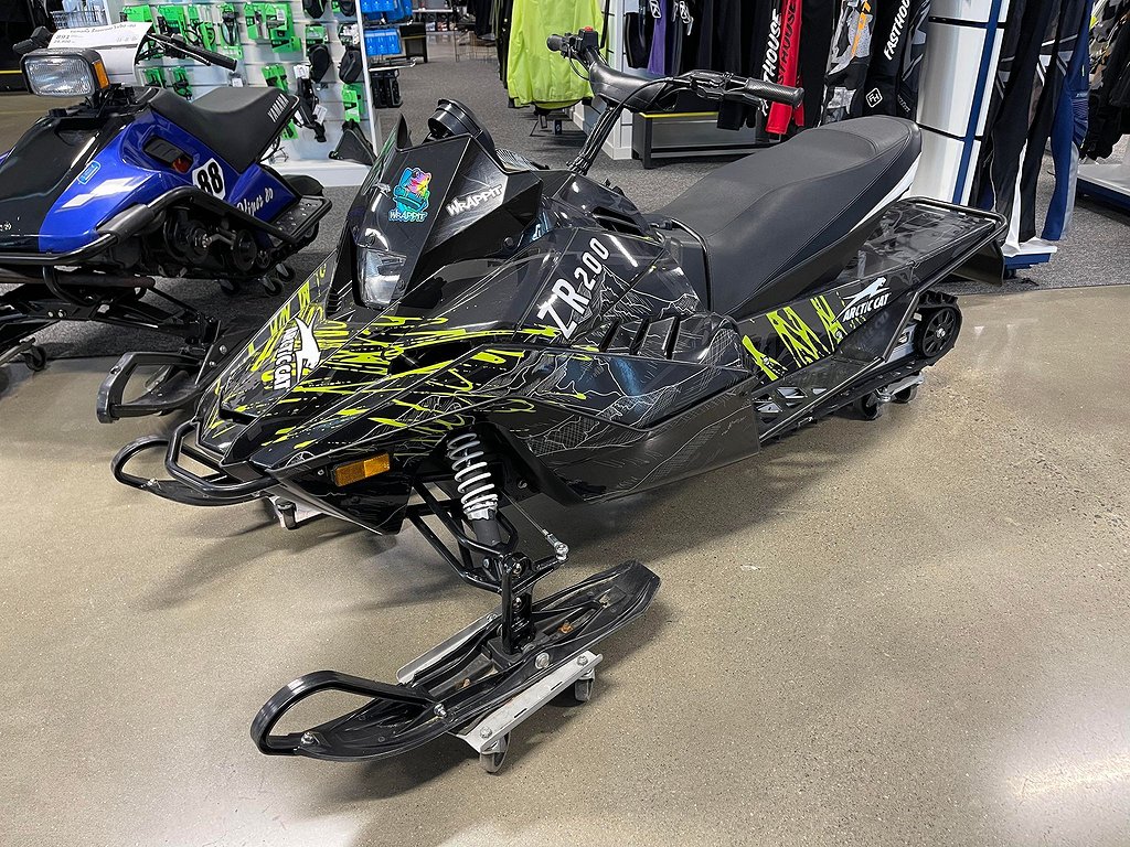 ES Arctic Cat ZR 200