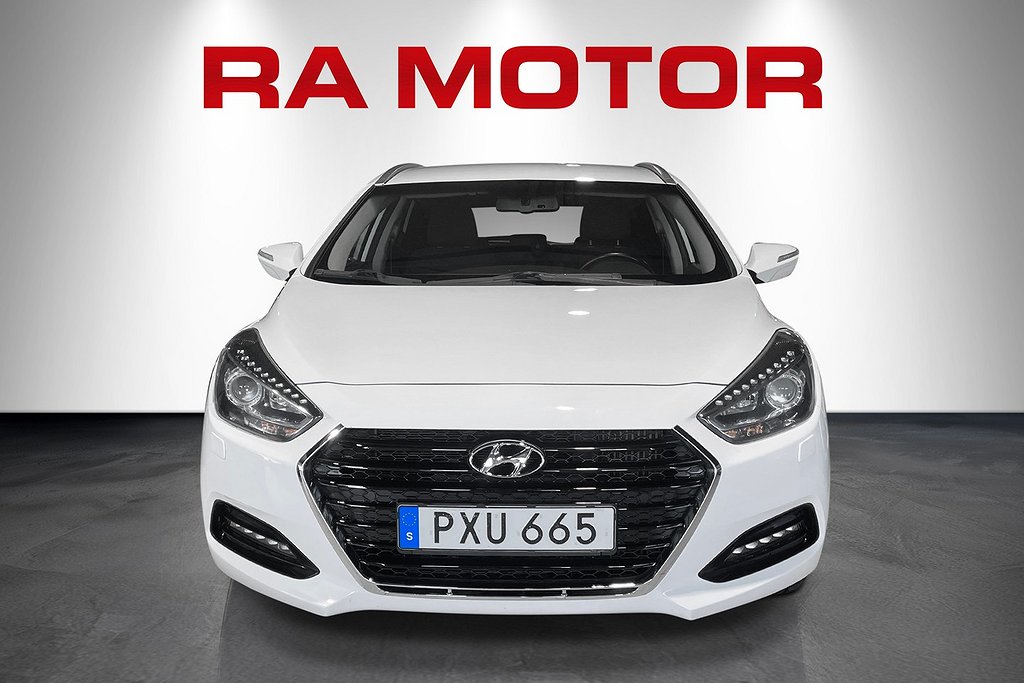 Hyundai i40 cw 1.7 CRDi ComfortPlus | Backkamera | CarPlay 2016