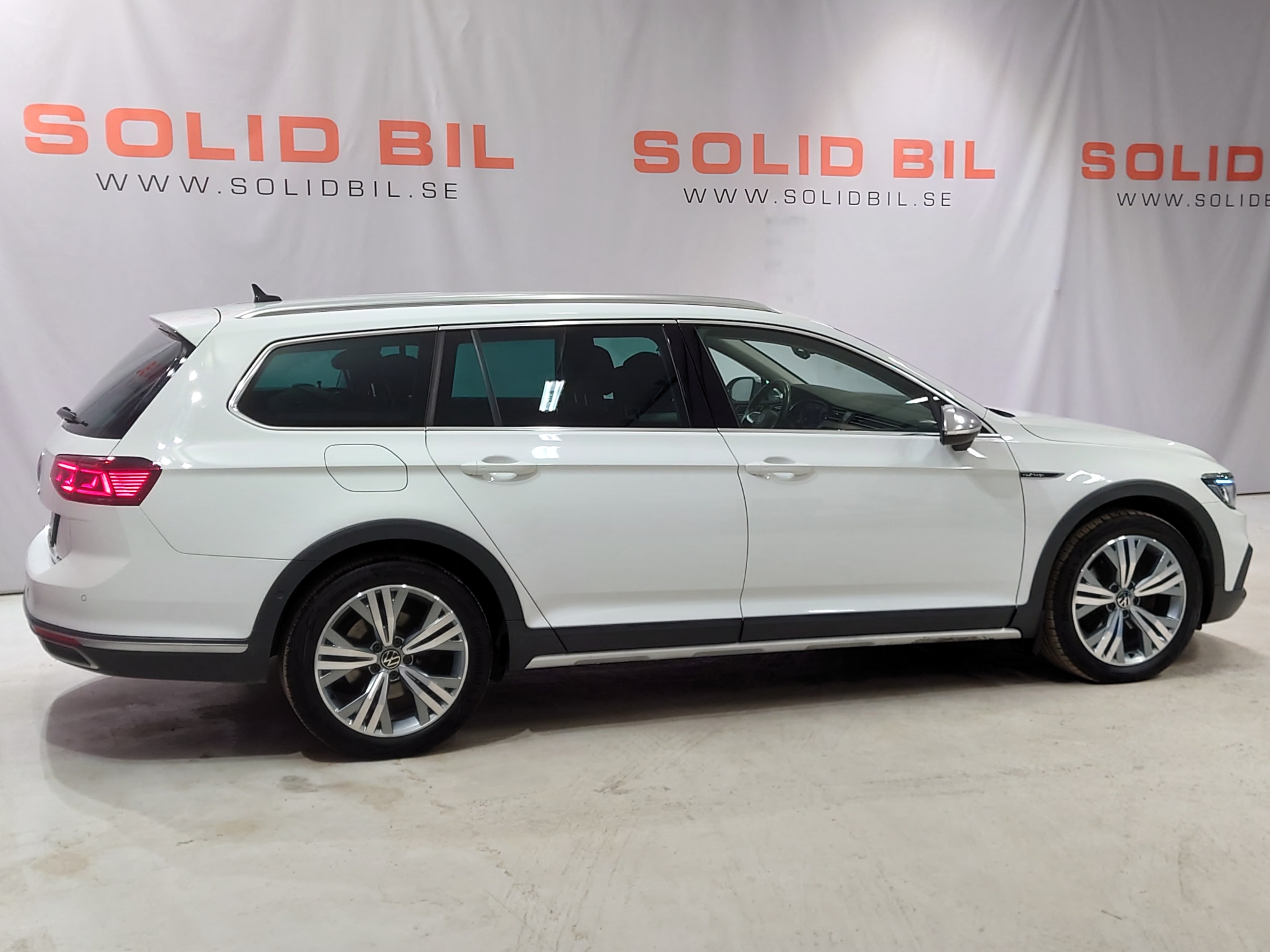 Volkswagen Passat 2021, bild 6/48