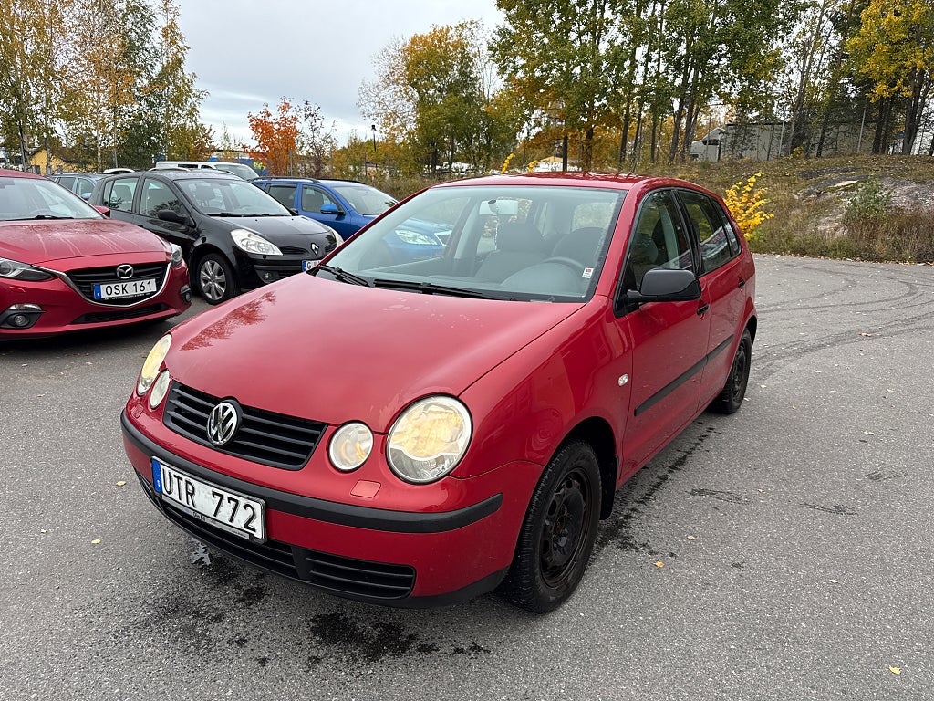 Volkswagen Polo  1.4 Basis 8400 mil