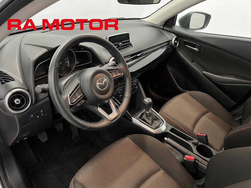 Mazda 2 1.5 SKYACTIV-G 90hk Core Motorvärmare Farthållare