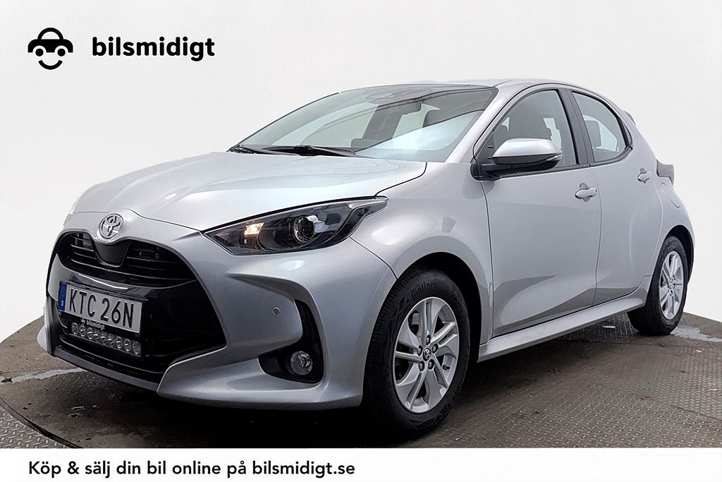 Toyota Yaris Hybrid Kamera Rattvärme 116hk
