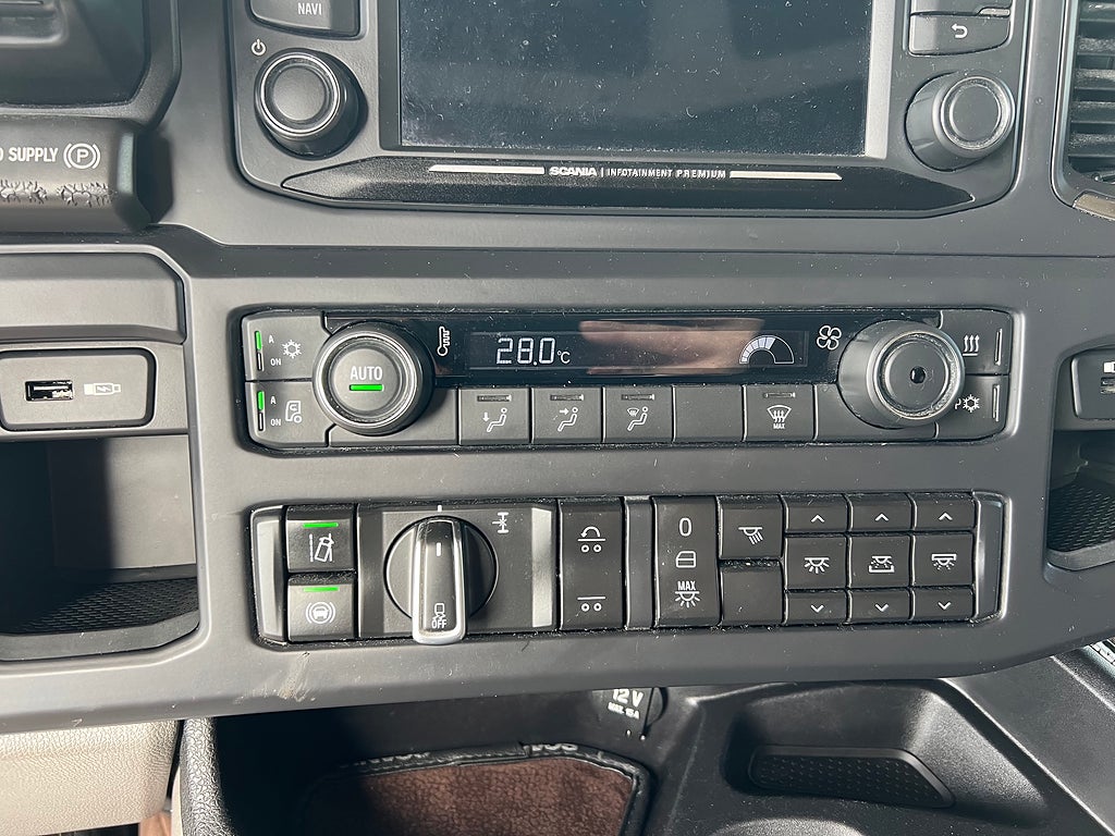 Scania R500 6x2 Dragbil Retarder, Klädd hytt, Full Boggie