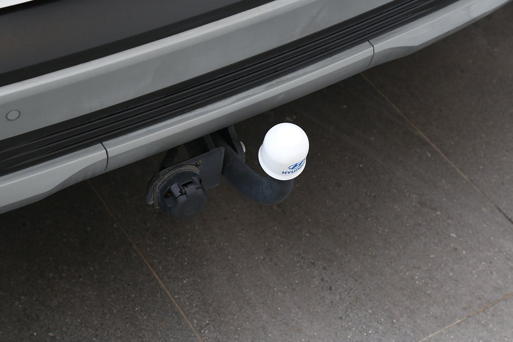 Hyundai Kona 1,0 T-GDI 120hk Essential Aut Kamera Motorv Drag 2023