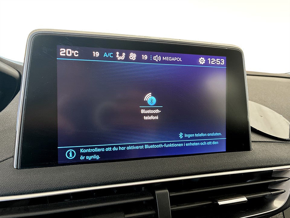 Bild på Peugeot 3008 Active 1.2 PT 130hk DRAG BACKSENSORER