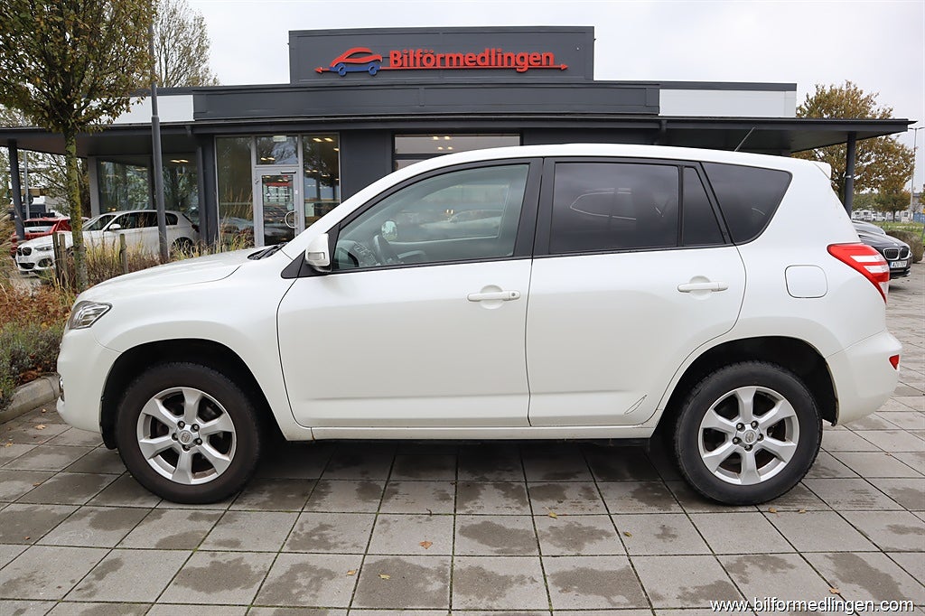 Toyota RAV4 2.0 VVT-i 4x4 5-door 158hk Svensksåld 1 ägare!
