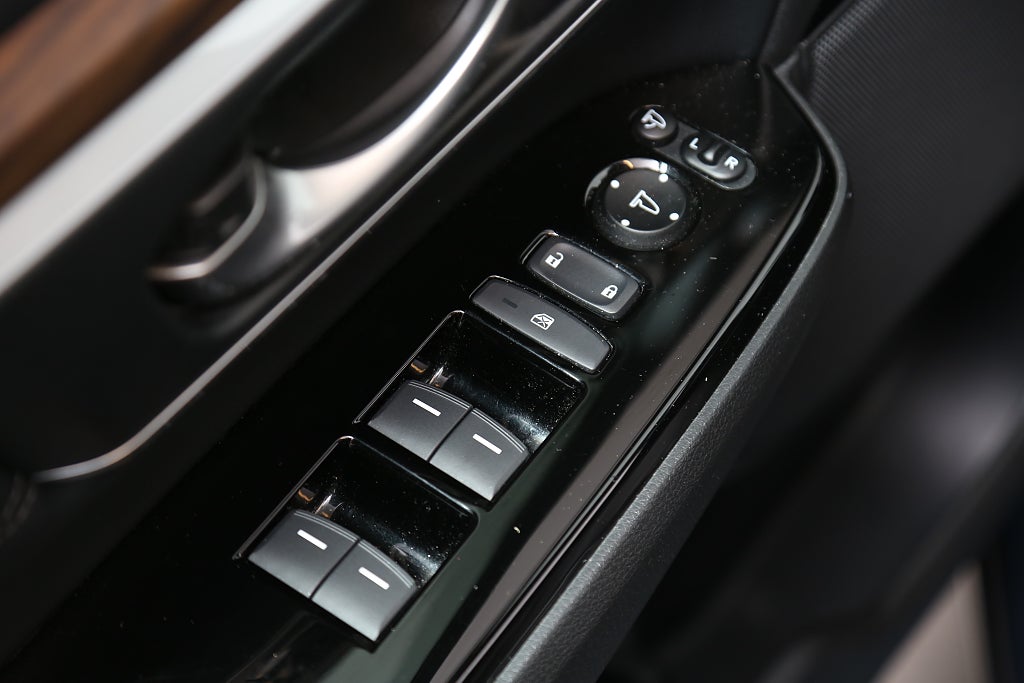 Honda CR-V 1,5 VTEC 193hk AWD Executive Skinn Pano Aut Motorv Drag 2019
