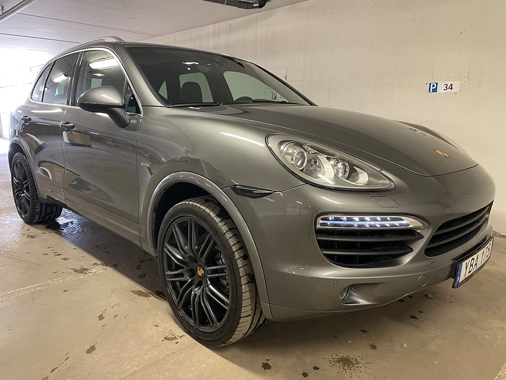 Porsche Cayenne S 2014 - miniatyr 6