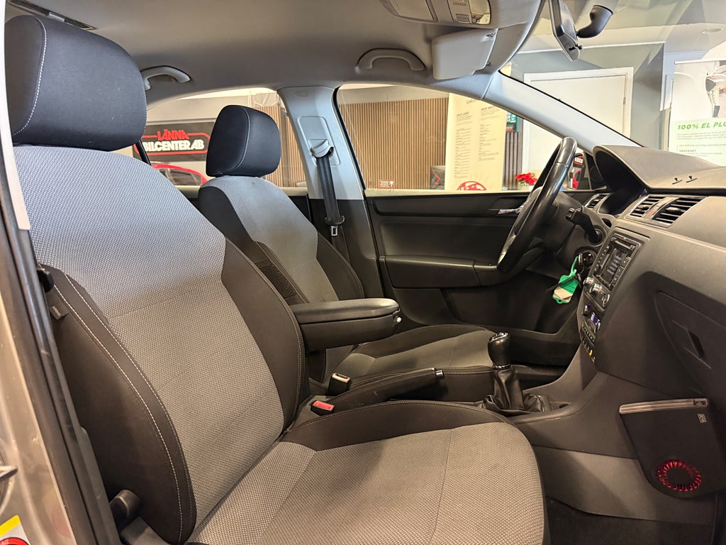 Skoda Rapid 2013 - miniatyr 22