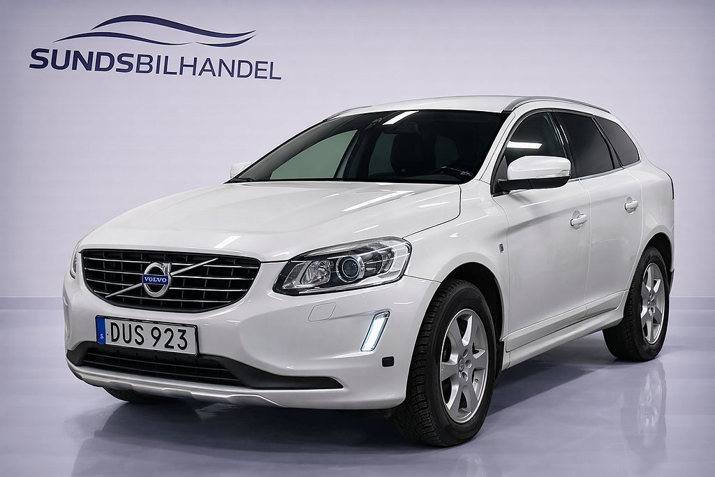 Volvo XC60 D4 AWD 181HK AWD OCEAN RACE D-VÄRM SKINN NYKAMREM  DRAG