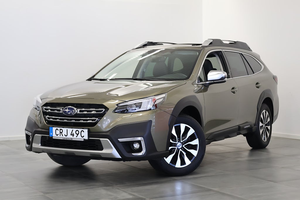 Subaru Outback 2.5 4WD Touring / Pano / H/K / V-Hjul / Drag / M-Värm