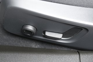 Halvkombi Polestar 2 12 av 23