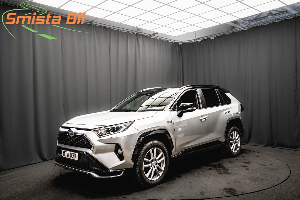Toyota RAV4 Plug-in AWD Style DRAKROK KAMERA ADAPTIV-FART MOMS
