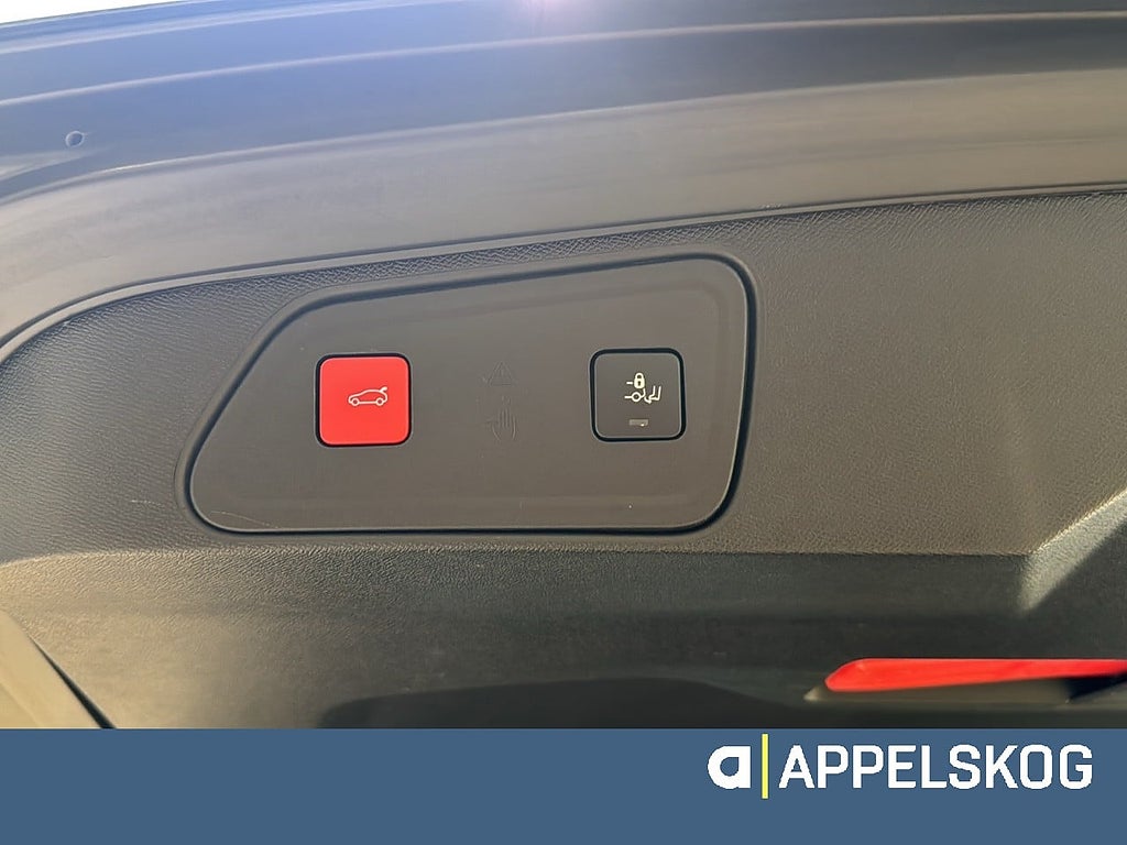 Bild på Peugeot 3008 GT PT130 AUT Black Pack |RÄNTA 3,99%|V-HJUL INGÅR|
