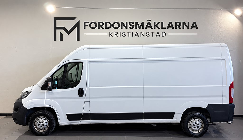 Peugeot Boxer Van 335 L3H2 2.0HDi, 1 Brukare, Drag,Backkamera,Värmare