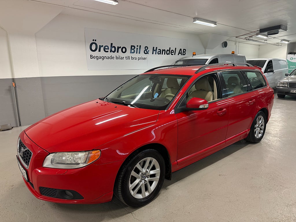 Volvo V70 D5 AWD Geartronic Momentum 