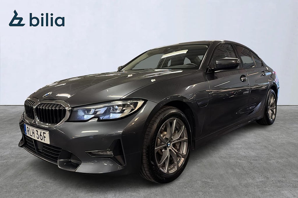 BMW 330e Sedan | Sport Line | Dragkrok | 292 hk