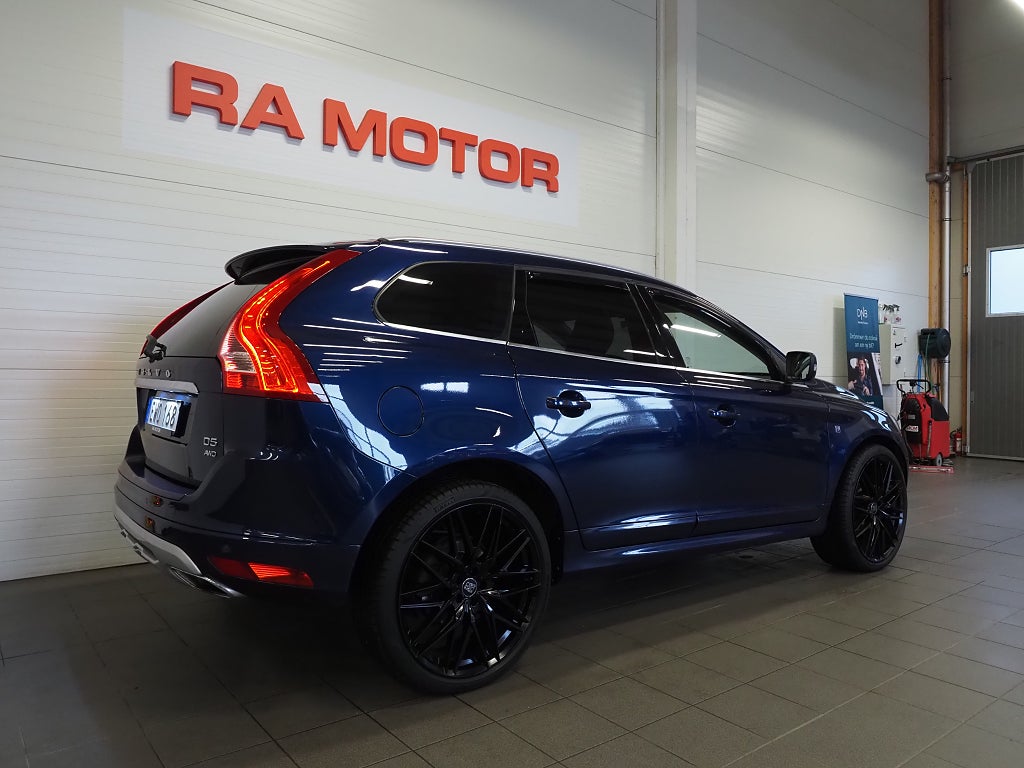 Volvo XC60 D5 AWD Geartronic Ocean Race Business Skinn Pano 2015