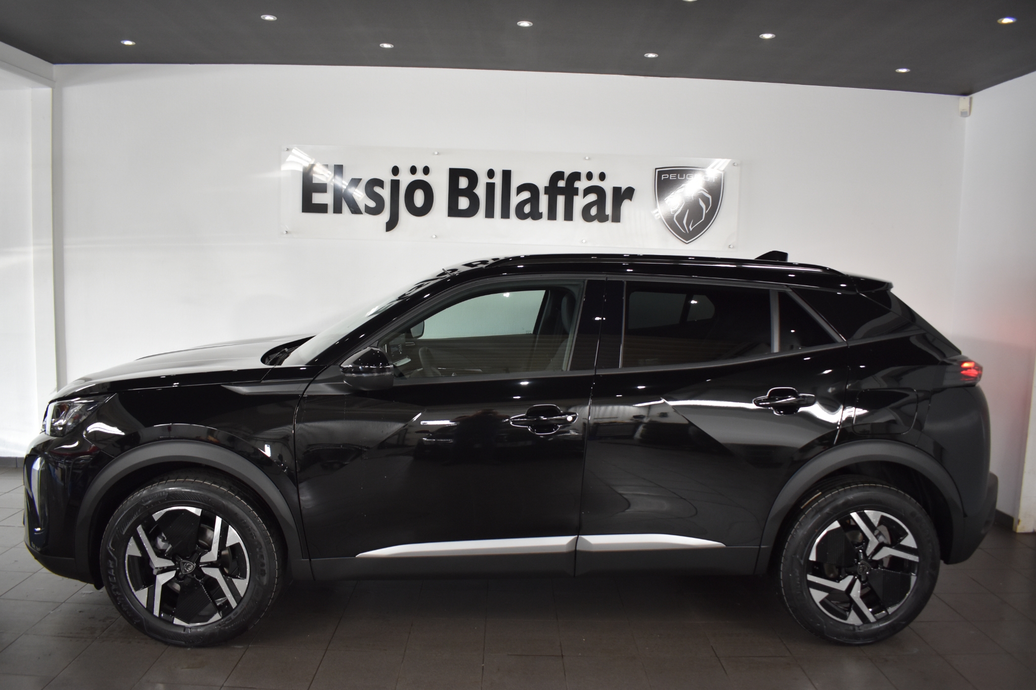 Peugeot 2008 PureTech 145hk Style HYBRID 2026, bild 3/10