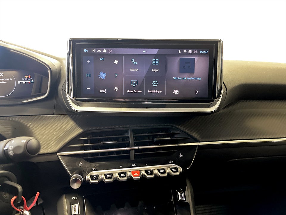 Bild på Peugeot 2008 Allure Pack 1.2 PT 130hk Aut KAMPANJRÄNTA 3,99%