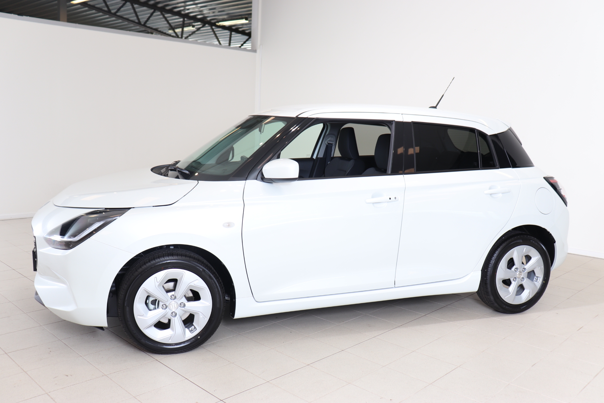 Suzuki Swift 2026, bild 3/10