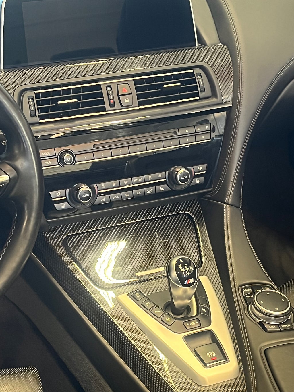 BMW M6 2016 - miniatyr 8