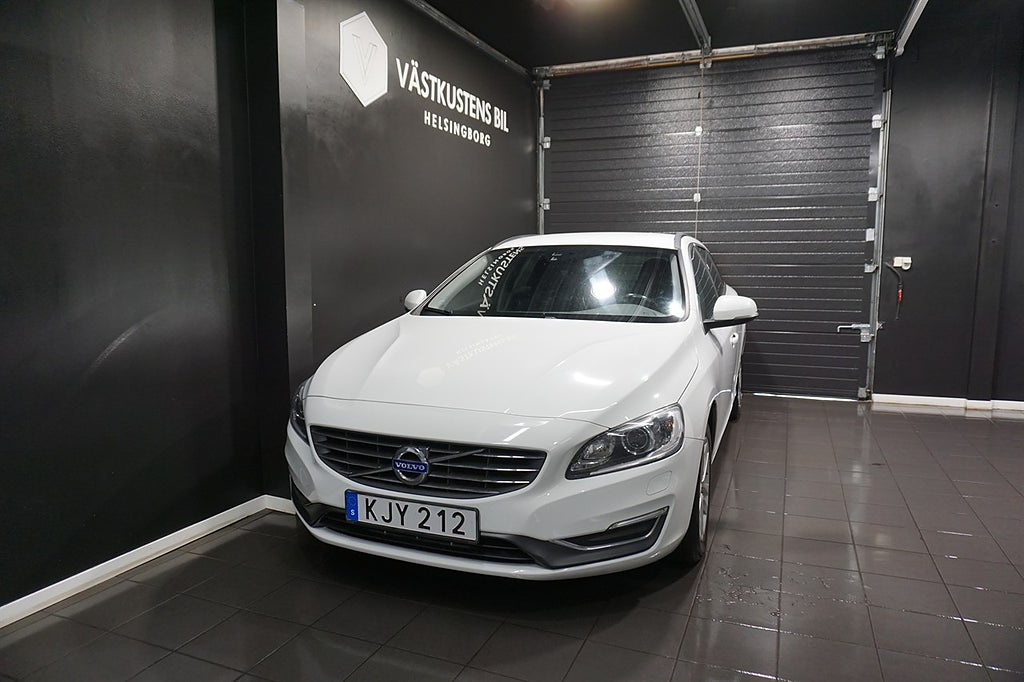 Volvo V60 D3 Manuell, Momentum, M-Värm, Drag 136hk