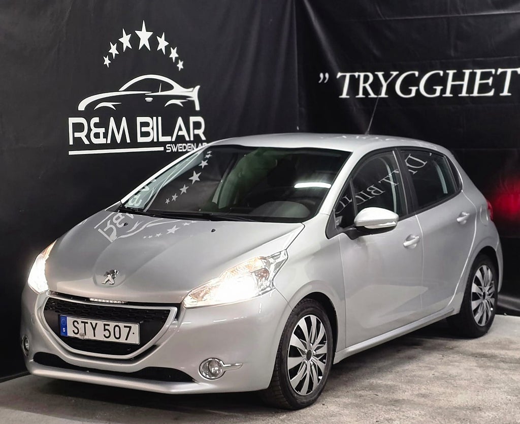 Peugeot 208 Få-ägare, Snål, Blå-tand, Ny Kamrem/Serv/Bes!!!