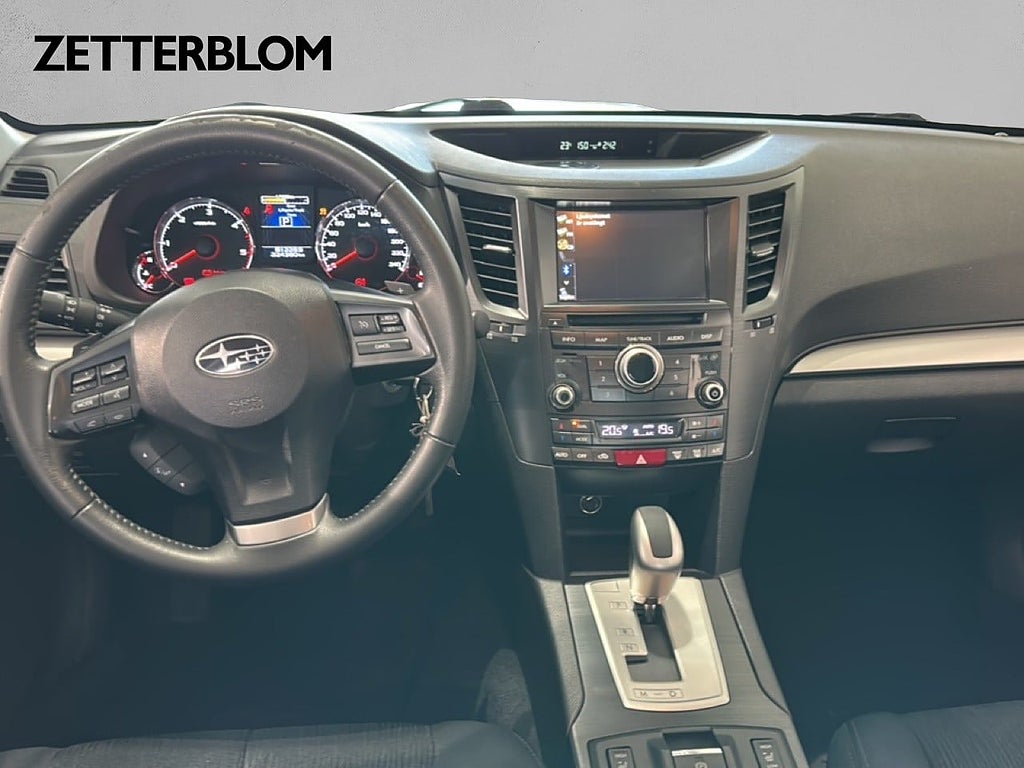 SUV Subaru Outback 10 av 19