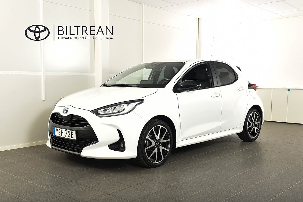 Toyota Yaris 1,5 Elhybrid Style Backkamera Ad. Farthållare Halvskinn