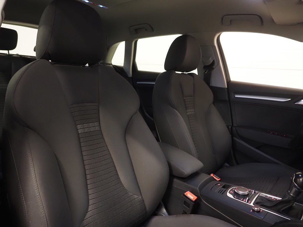 Audi A3 Sportback 1.4 TFSI 125 hk Aut S-Line |PDC|Bluetooth| 2016