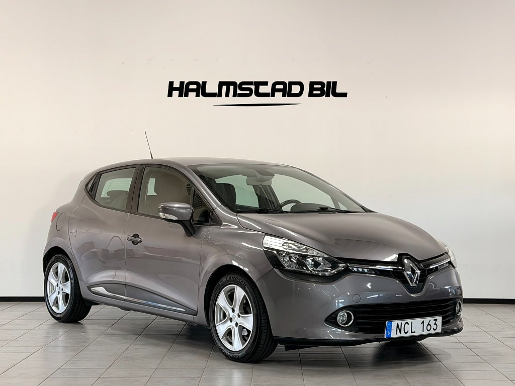 Renault Clio 0.9 TCe 360kr Skatt | Keyless | Navi | PDC | Servicebok