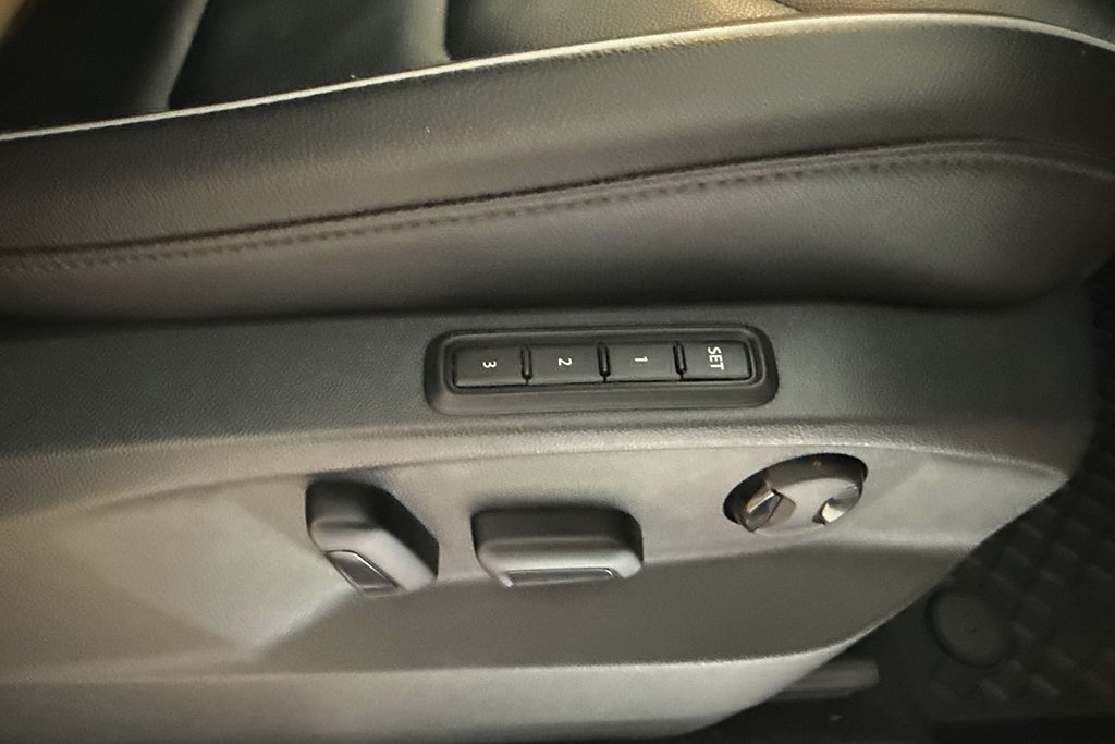 Volkswagen Tiguan 2.0 TDI DPF SCR 4Motion GT Skinn Dynaudio Drag Kamera  miniatyr 14