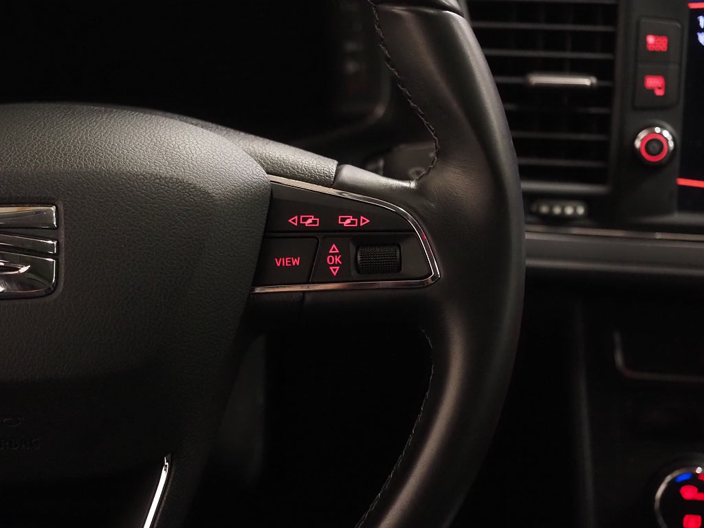 Seat Leon 1,0 TSI 115hk Style |Panorama|Kamera|Cockpit| 2020