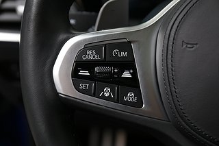 Sedan BMW 330e 16 av 32