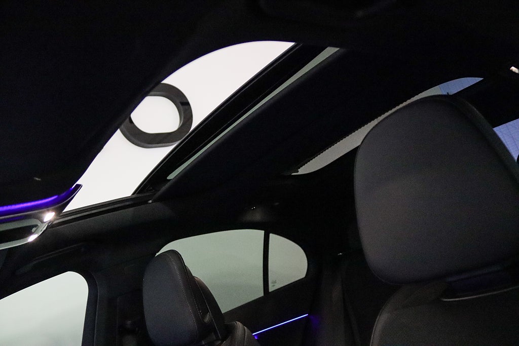 Mercedes-Benz E 220 d 4MATIC AMG Pano Superscreen Night Package