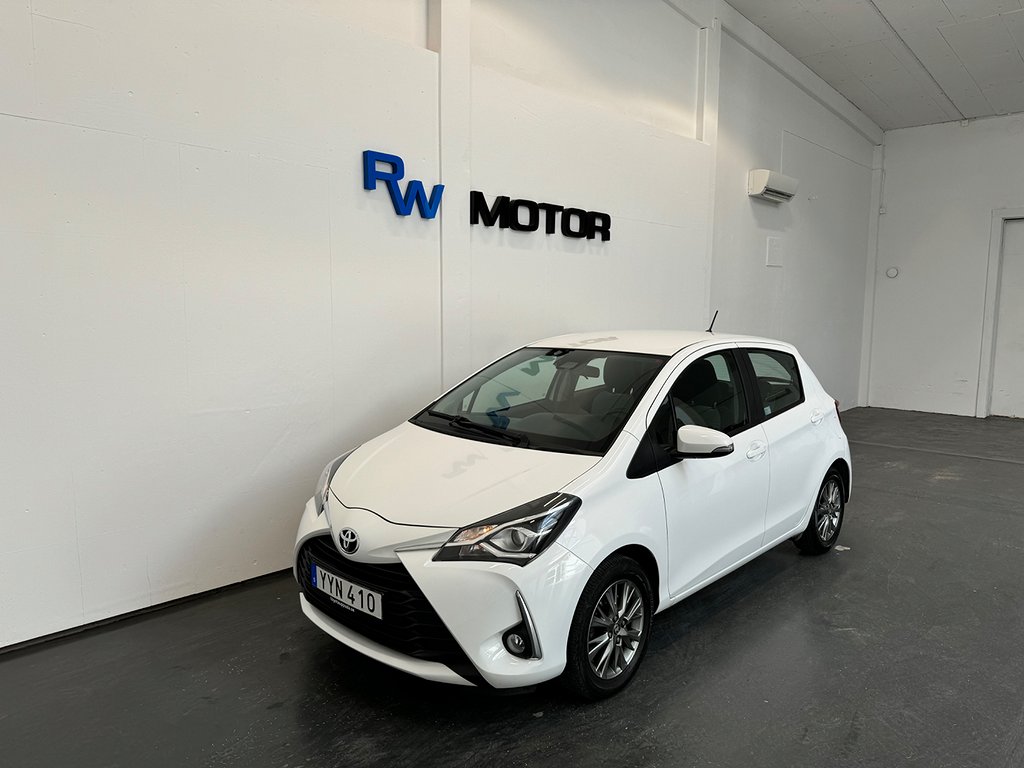 Toyota Yaris 1.5 VVT-iE 112hk Active Backkamera Farthållare