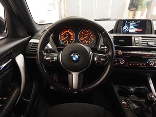 Halvkombi BMW 118I 10 av 20
