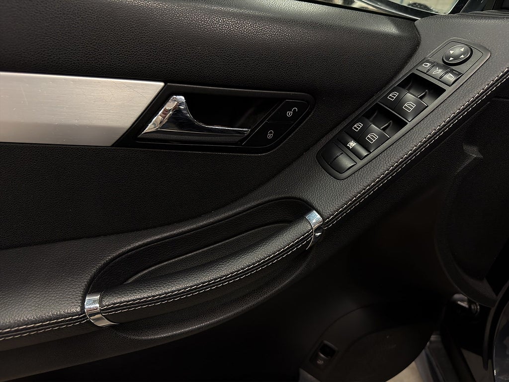 Mercedes-Benz R 300 CDI 4MATIC, 7 Sits, AMG, Fr 2,99%