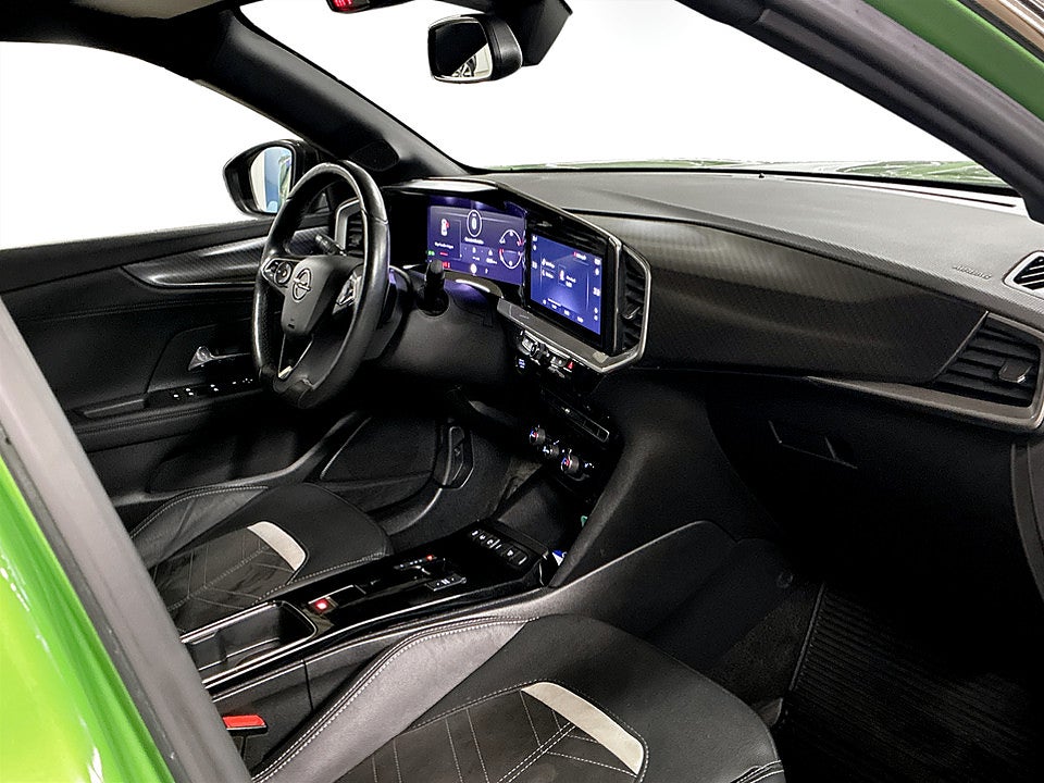 Bild på Opel Mokka Ultimate 1.2 Turbo 130hk Aut B-KAMERA CARPLAY