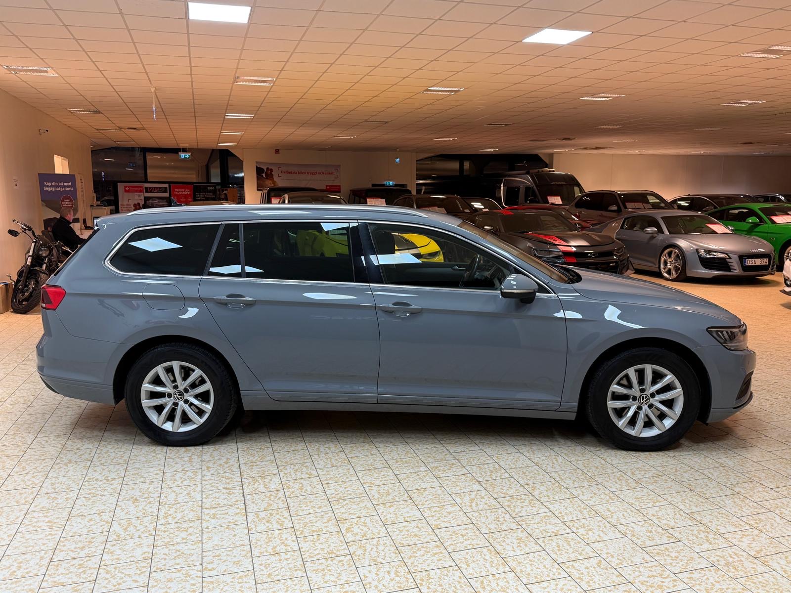 Volkswagen Passat 2023, bild 7/54