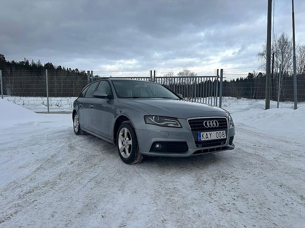 Audi A4 Avant 2.0 Multitronic Automat Farthållare P-senorer 