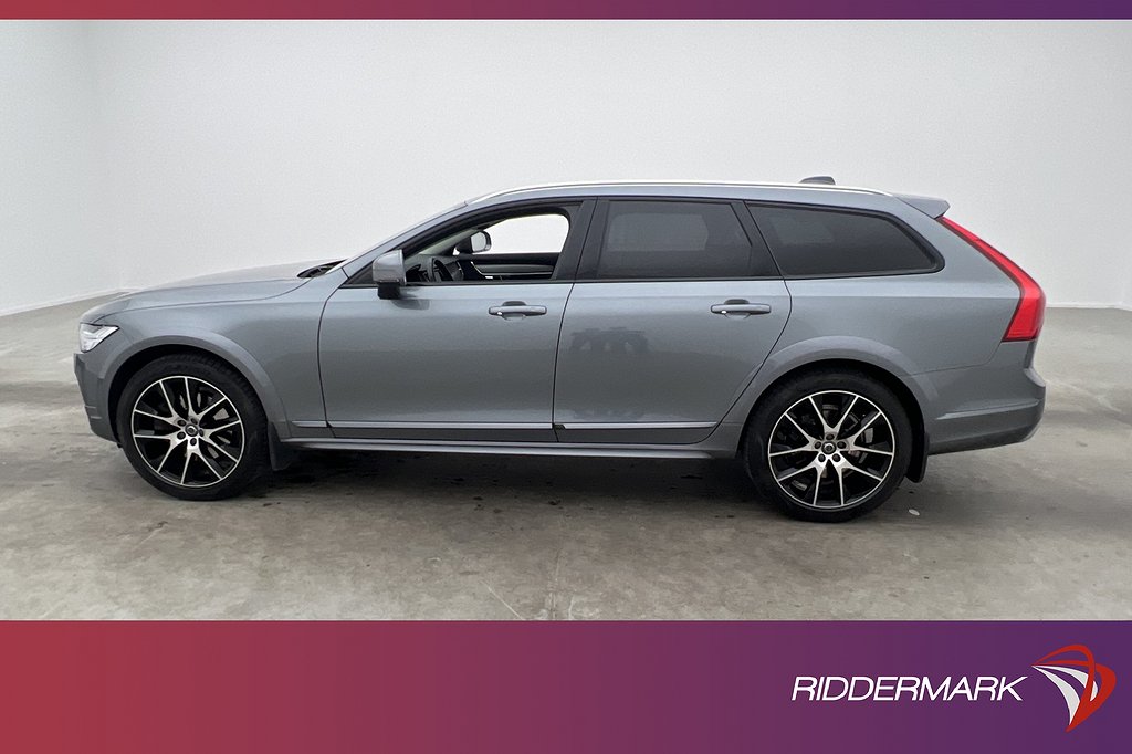 Volvo V90 Cross Country D5 AWD Värmare Pano HUD Skinn VOC