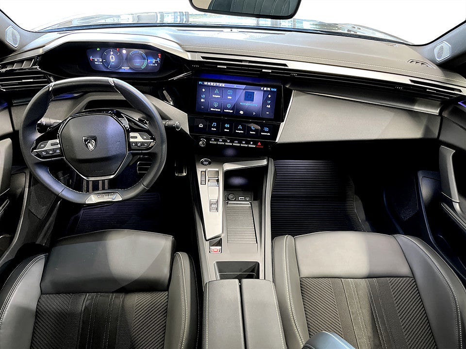 Bild på Peugeot 408 GT Hybrid 145hk Aut B-KAMERA MASSAGE ELSTOL