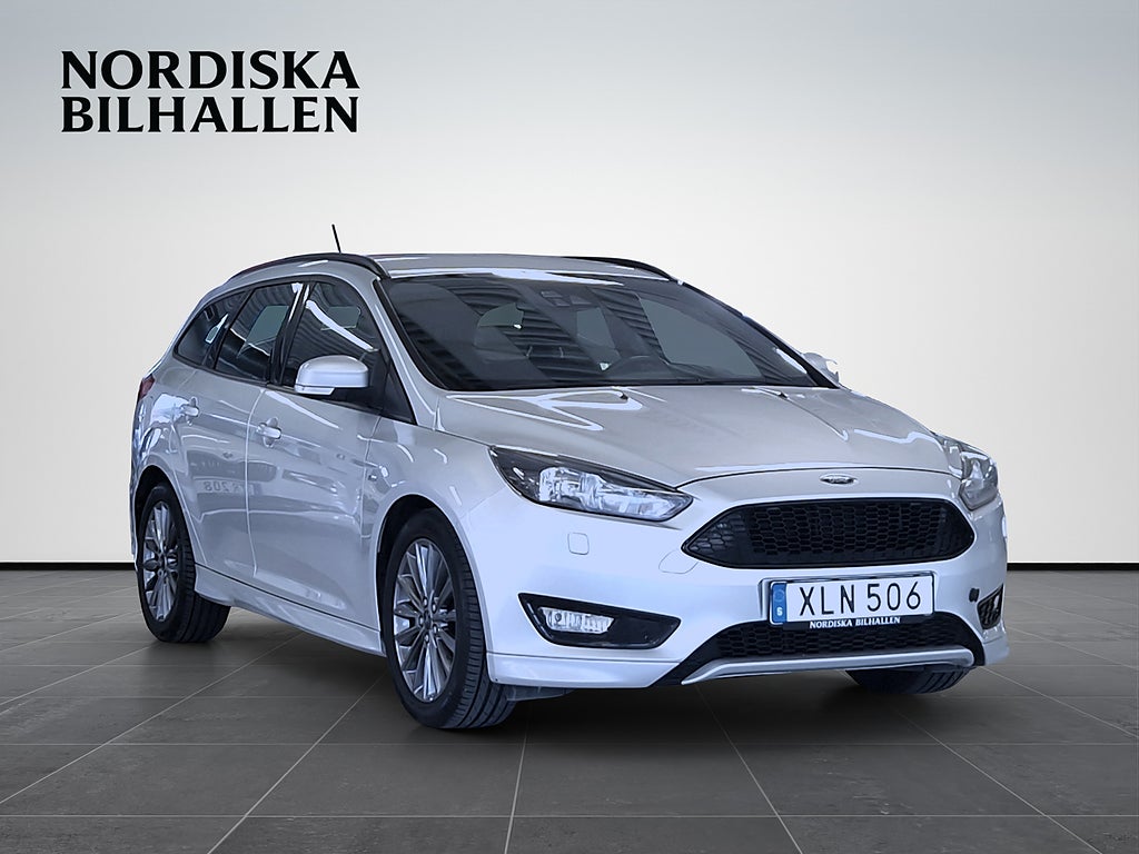 Ford Focus Kombi 1.0 EcoBoost SelectShift ST-Line GPS Värmare