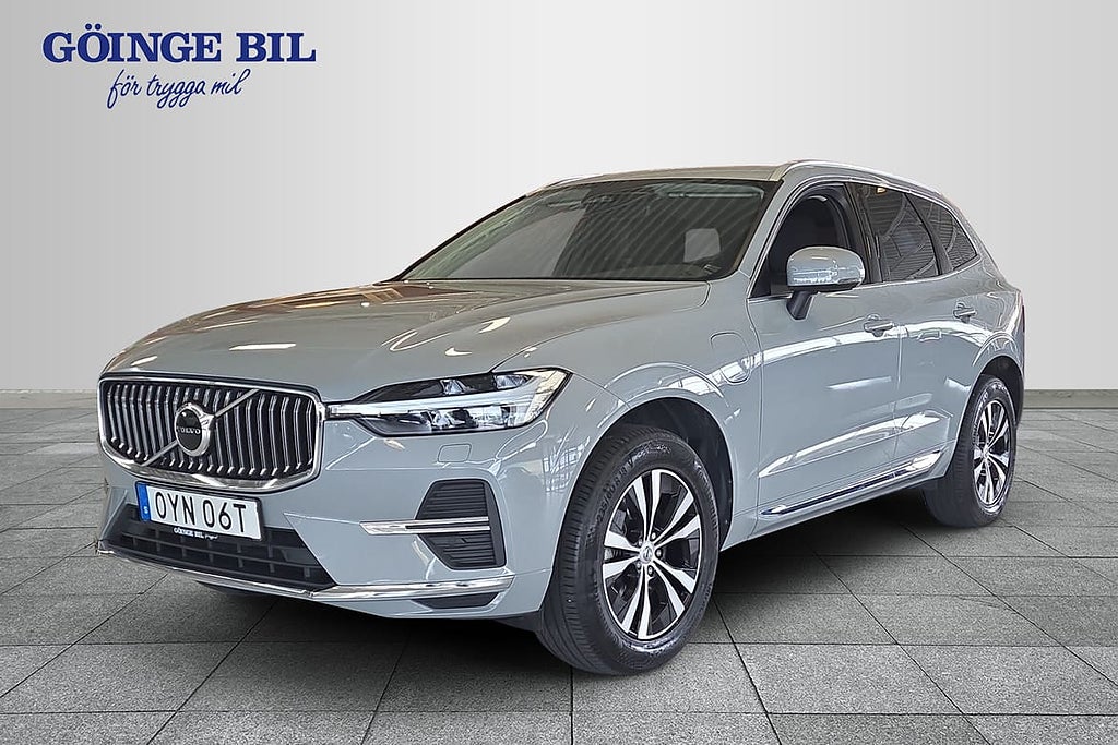 Volvo XC60 Recharge T6 Core Edition Drag/ Panorama/ Navi