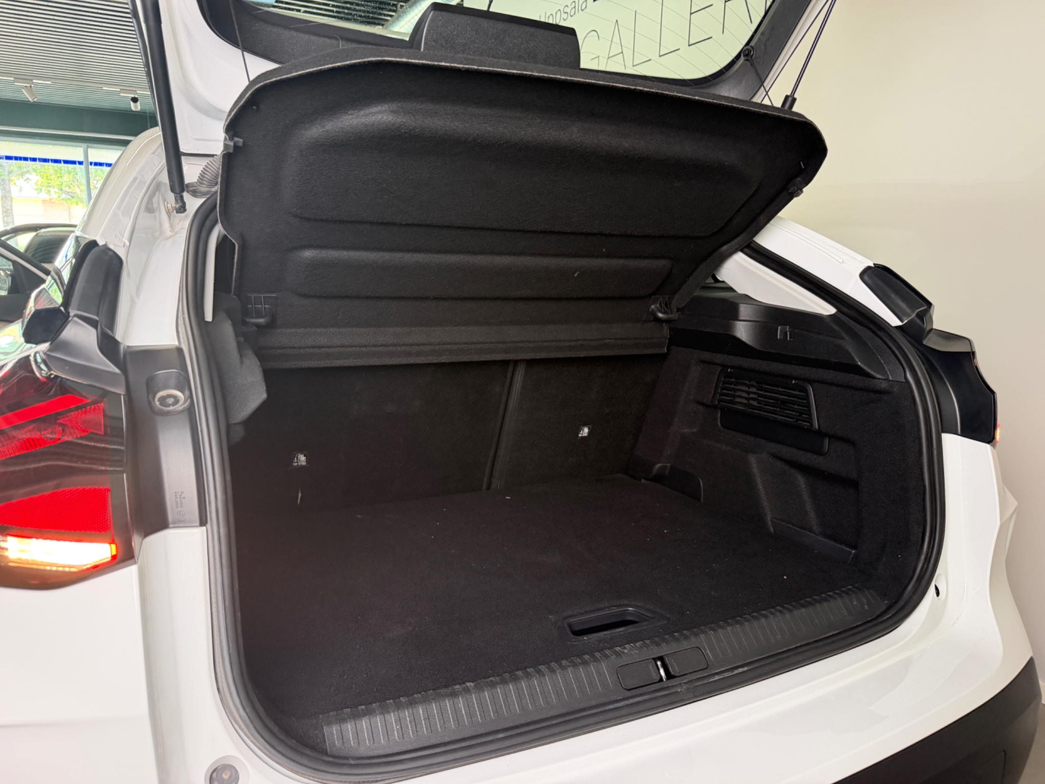 Citroen C4 Feel 130hk 2021, bild 7/39